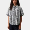 Camicia da donna a maniche corte Snake Camo in pantaloncini Camicia da donna a maniche corte Snake Camo in pantaloncini