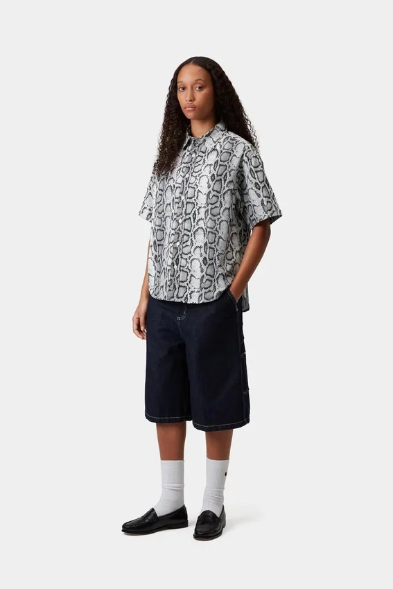 Camicia da donna a maniche corte Snake Camo in pantaloncini Camicia da donna a maniche corte Snake Camo in pantaloncini