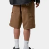 Pantaloncini con rinforzo su un solo ginocchio Pantaloncini con rinforzo su un solo ginocchio
