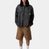 Pantaloncini con rinforzo su un solo ginocchio Pantaloncini con rinforzo su un solo ginocchio