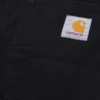 Pantaloncini con rinforzo su un solo ginocchio Pantaloncini con rinforzo su un solo ginocchio
