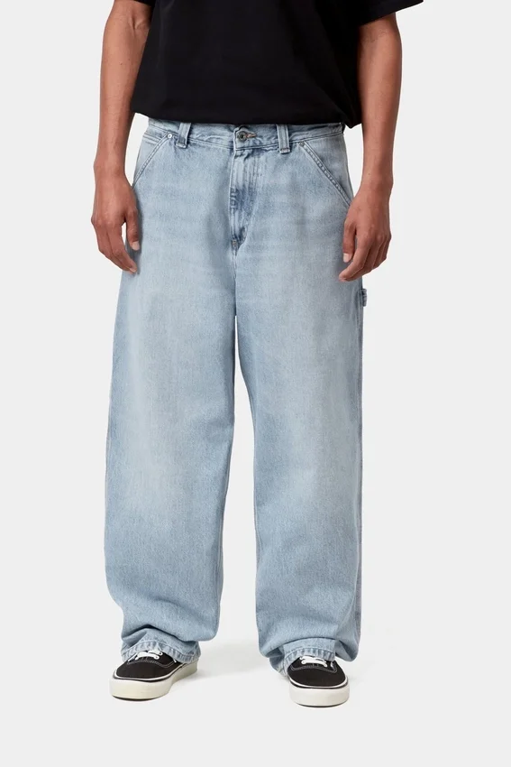 Pantaloni Belmont con fibbia sul retro Pantaloni Belmont con fibbia sul retro