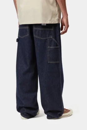 Pantaloni Belmont con fibbia sul retro