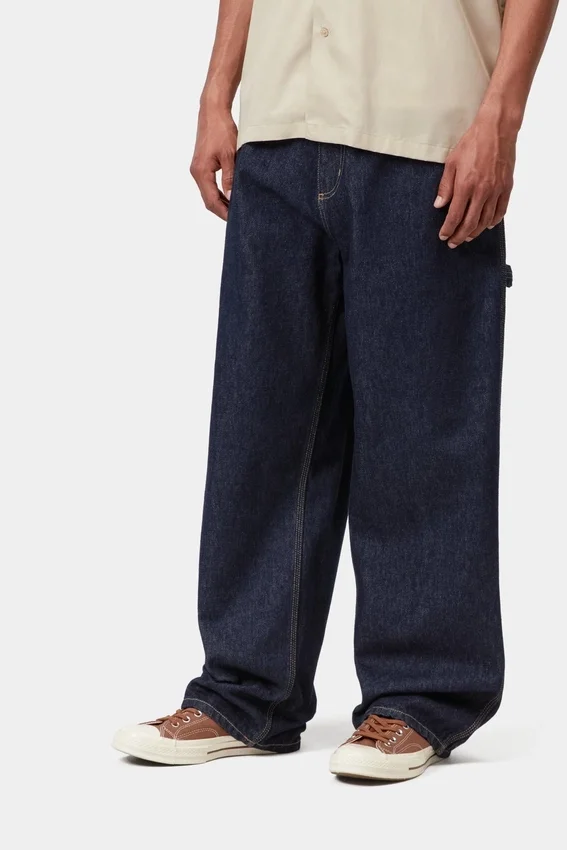 Pantaloni Belmont con fibbia sul retro Pantaloni Belmont con fibbia sul retro