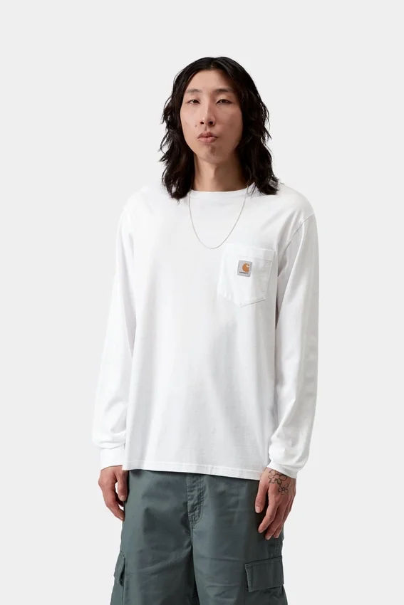 T-Shirt a maniche lunghe con tasca T-Shirt a maniche lunghe con tasca
