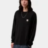 T-Shirt a maniche lunghe con tasca T-Shirt a maniche lunghe con tasca