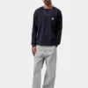 T-Shirt a maniche lunghe con tasca T-Shirt a maniche lunghe con tasca