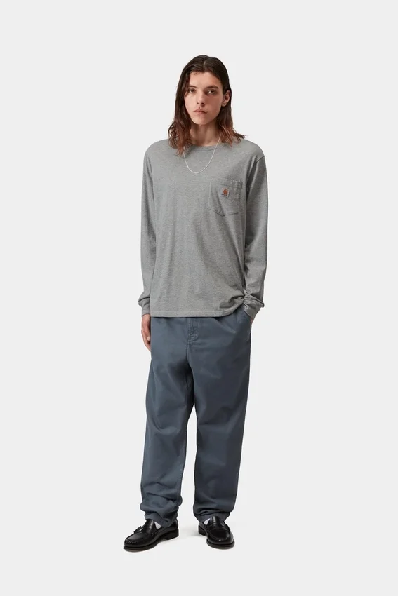 T-Shirt a maniche lunghe con tasca T-Shirt a maniche lunghe con tasca