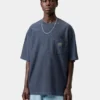 T-Shirt con tasca dal taglio ampio T-Shirt con tasca dal taglio ampio
