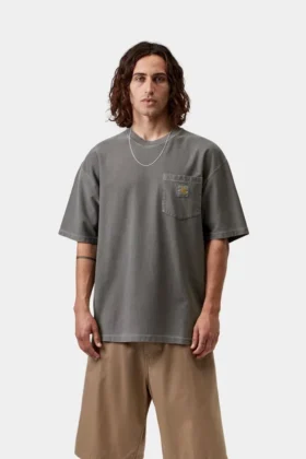 T-Shirt con tasca dal taglio ampio
