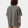 T-Shirt con tasca dal taglio ampio T-Shirt con tasca dal taglio ampio