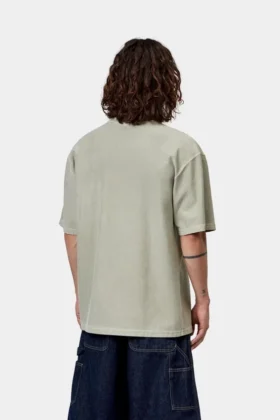 T-Shirt con tasca dal taglio ampio